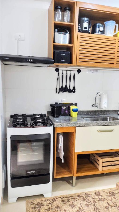 Apto Centro Ubatuba Com Varanda Gourmet, Suite E Piscina Exterior photo